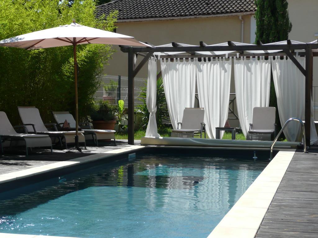 Le Vinois Hotel Caillac Exterior foto