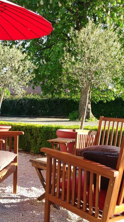 Le Vinois Hotel Caillac Exterior foto